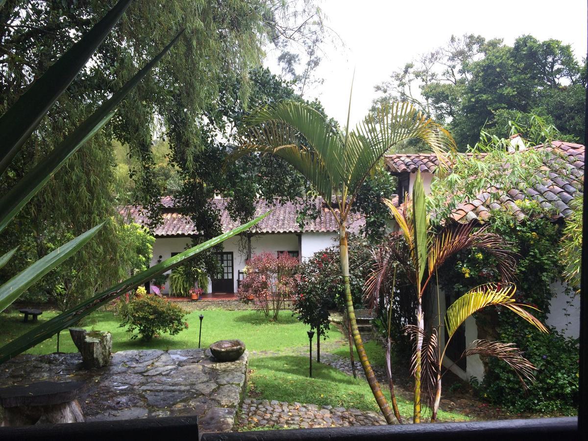 Hotel Hacienda Baza Tibana Ngoại thất bức ảnh